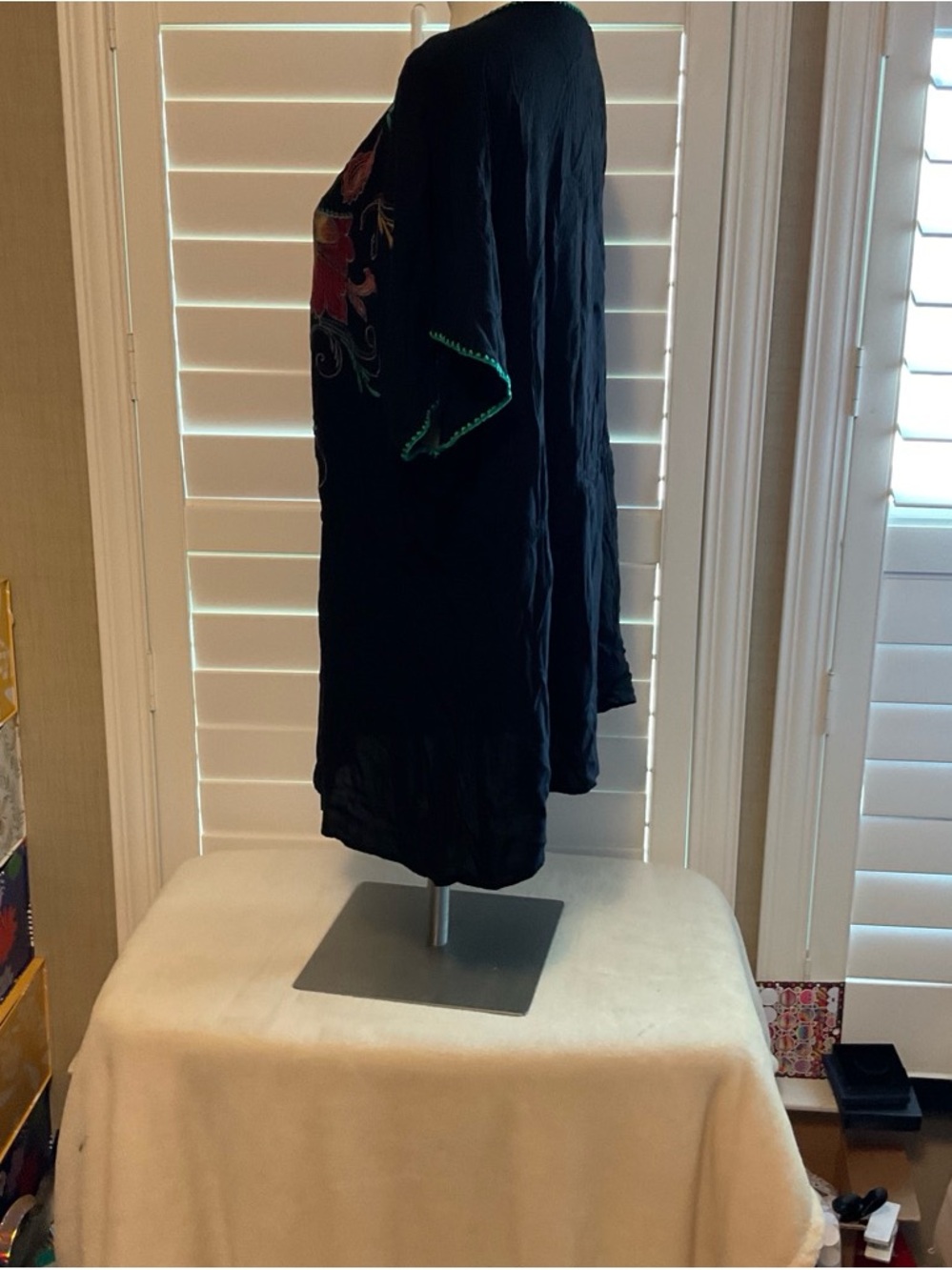WD.NY Black V-Neck Tunic with Multicolor Paisley Embroidery - Picture 5 of 7